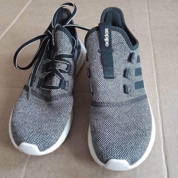 Adidas Women’s Ortholite Gray and white shoes Size 5.5 - Picture 1 of 7